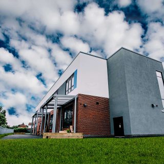 Exterior view of Springwell Alternative Academy Lincoln